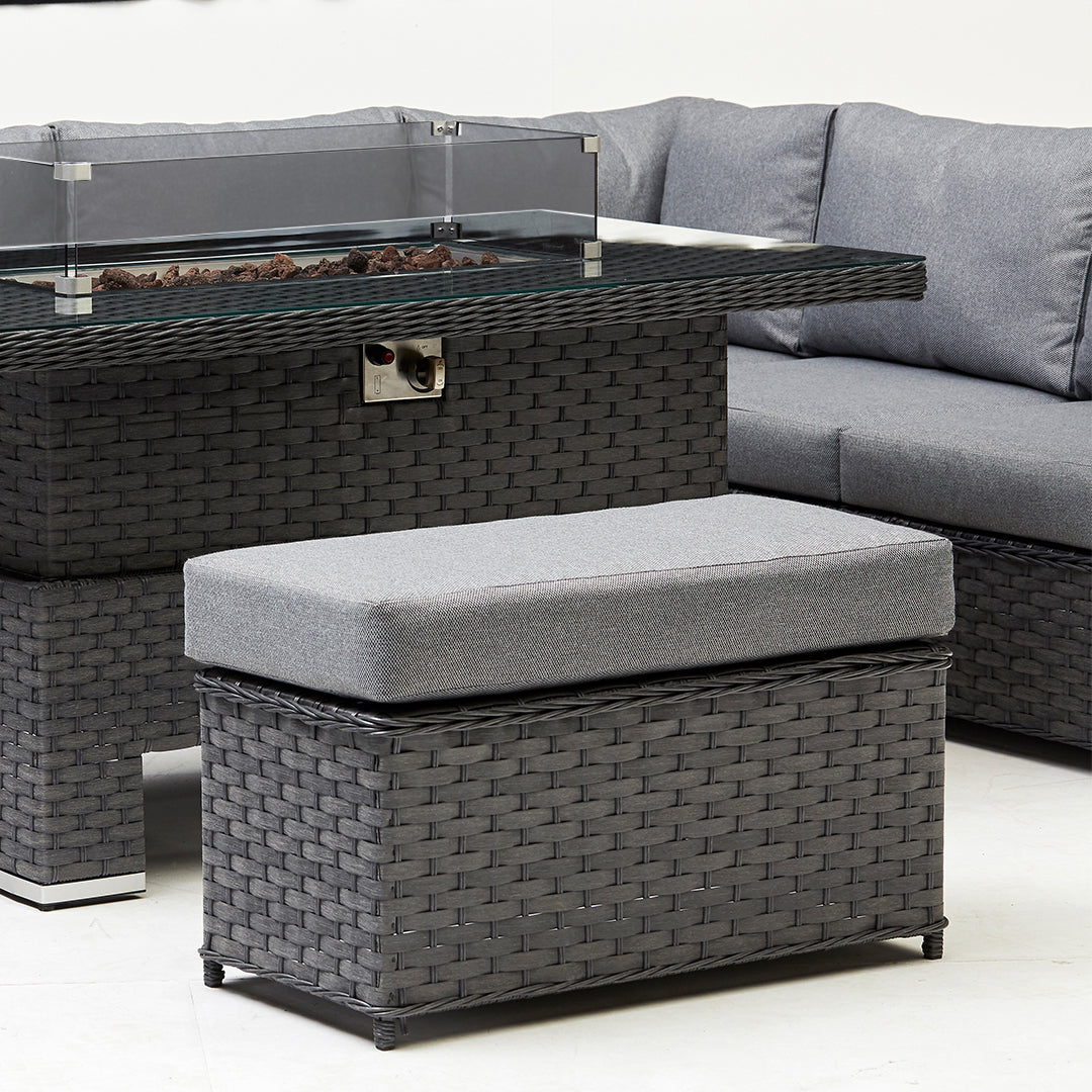Rattan dining set with firepit