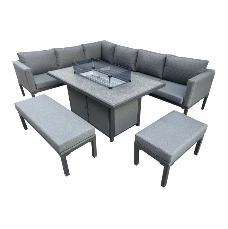 firepit-dining