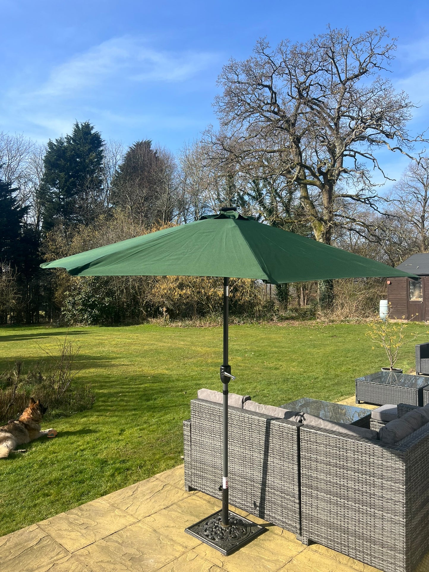 Green-umbrella