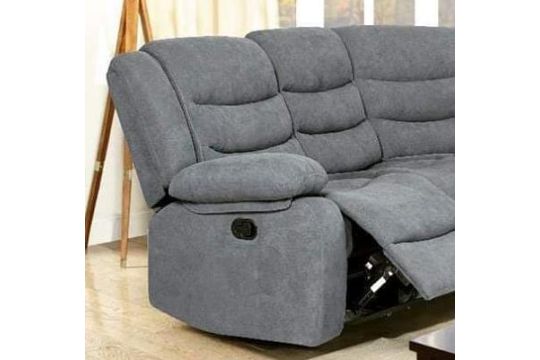 Recliner corner sofa
