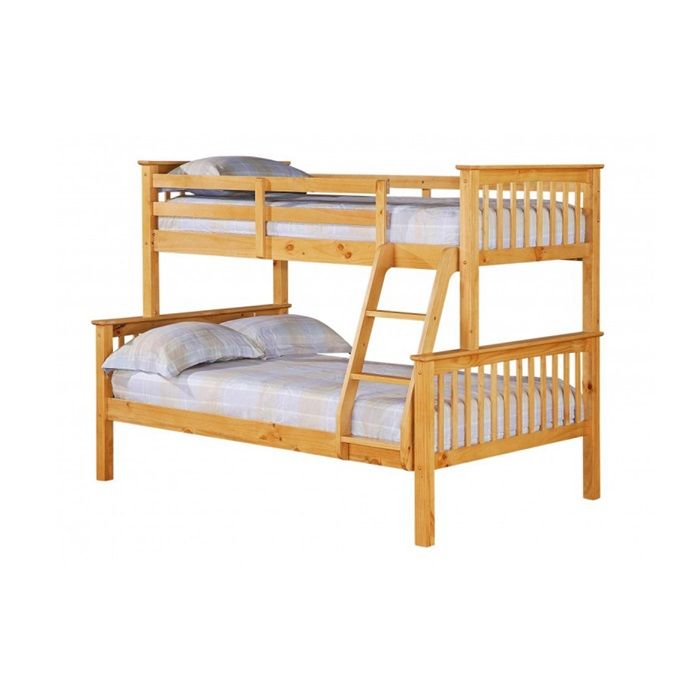 Triple sleeper bunkbed without mattresses