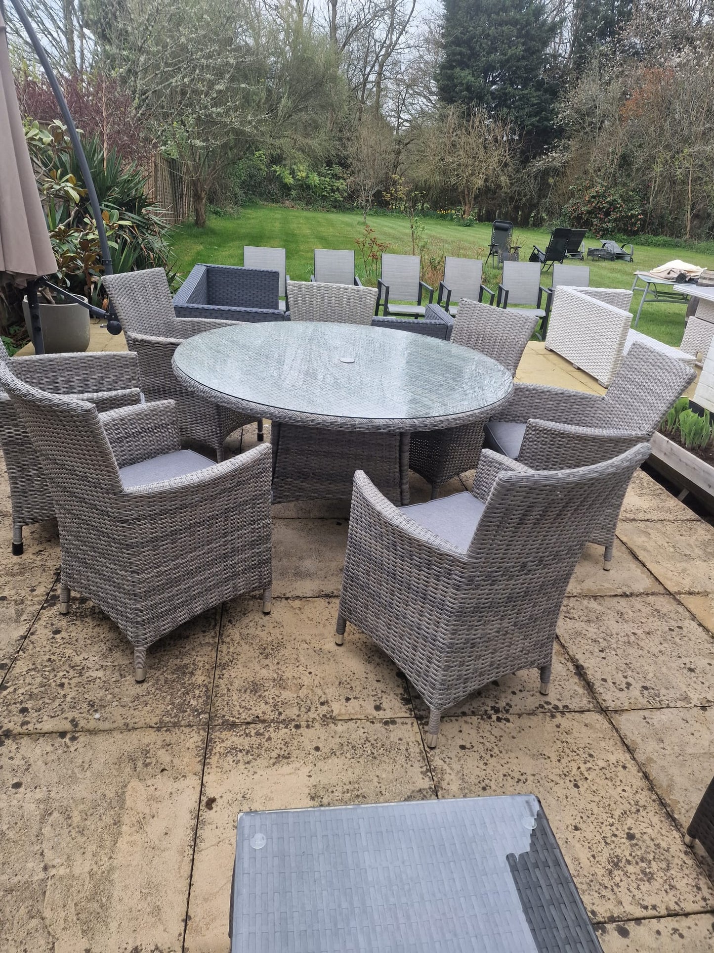 6-seat Corfu patio dining set